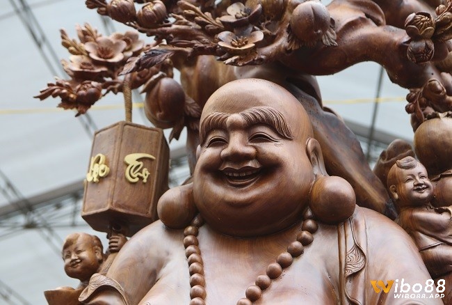Tượng Phật Di Lặc giúp cược thủ luôn gặp may và thu về nhiều tài lộc