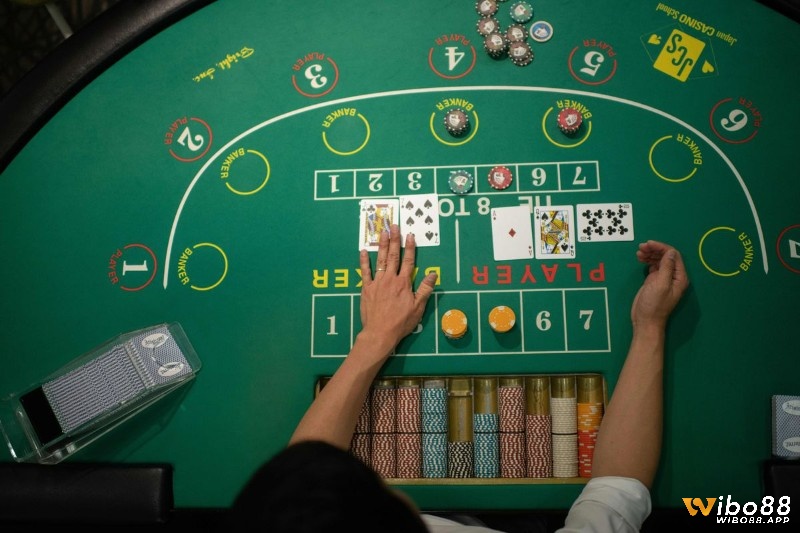 Game bài Baccarat tại Crown International Club casino Đà Nẵng