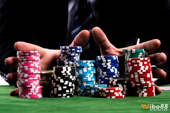 Cách chơi poker 2 lá - Điều kiện thắng 