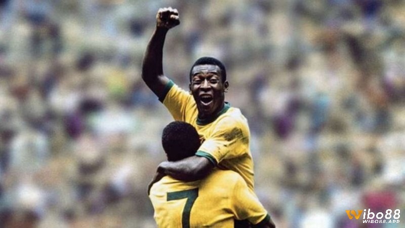 Pelé là cầu thủ ghi bàn nhiều nhất thế giới với 767 bàn